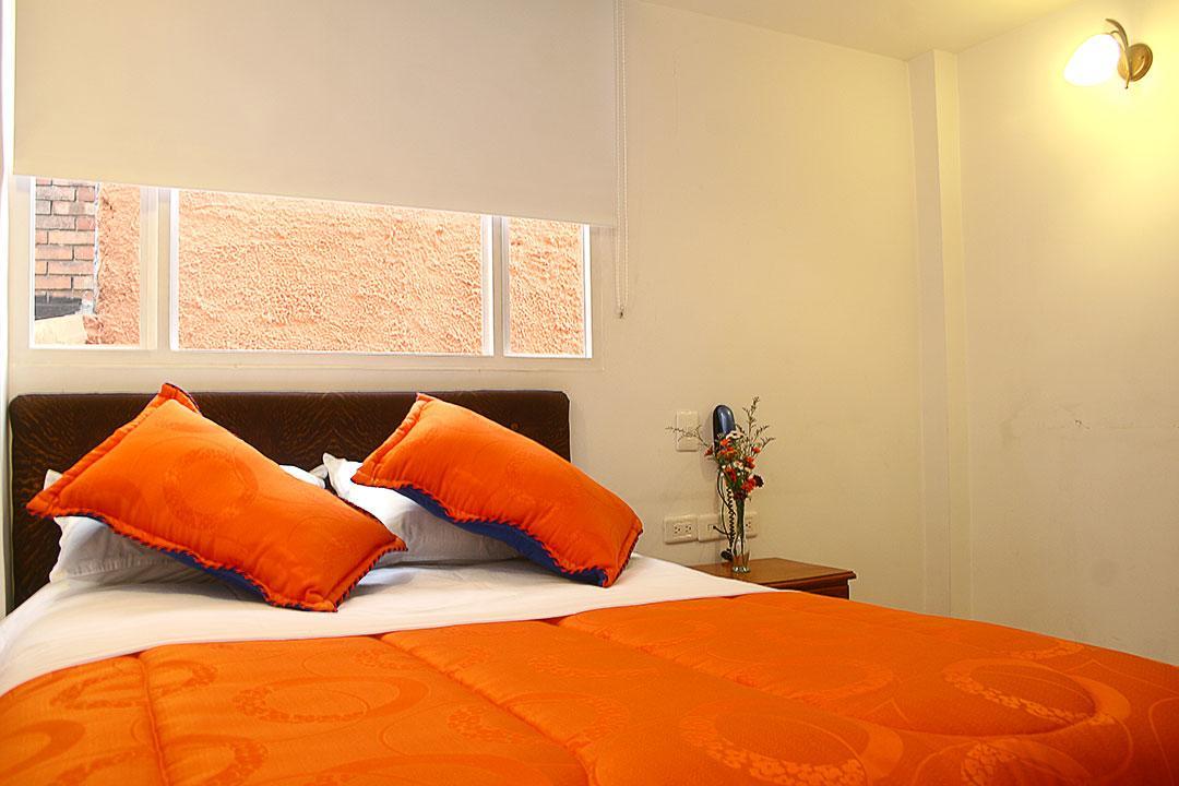 Hotel Villa Karina Bogota Bagian luar foto