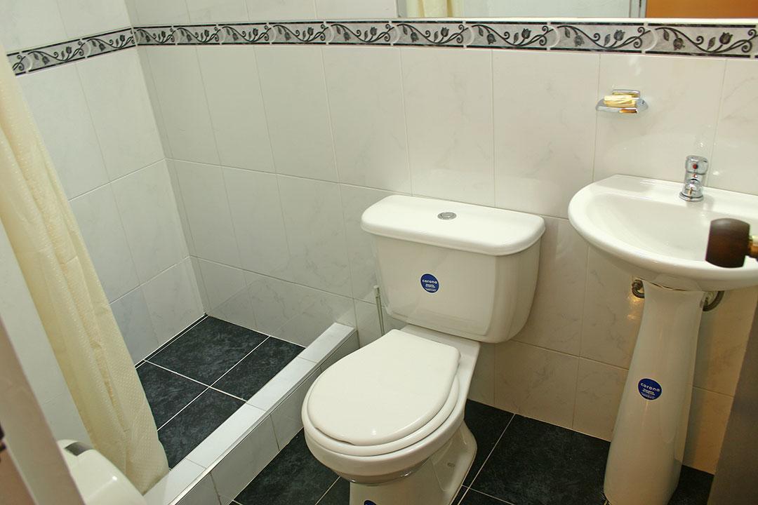 Hotel Villa Karina Bogota Bagian luar foto